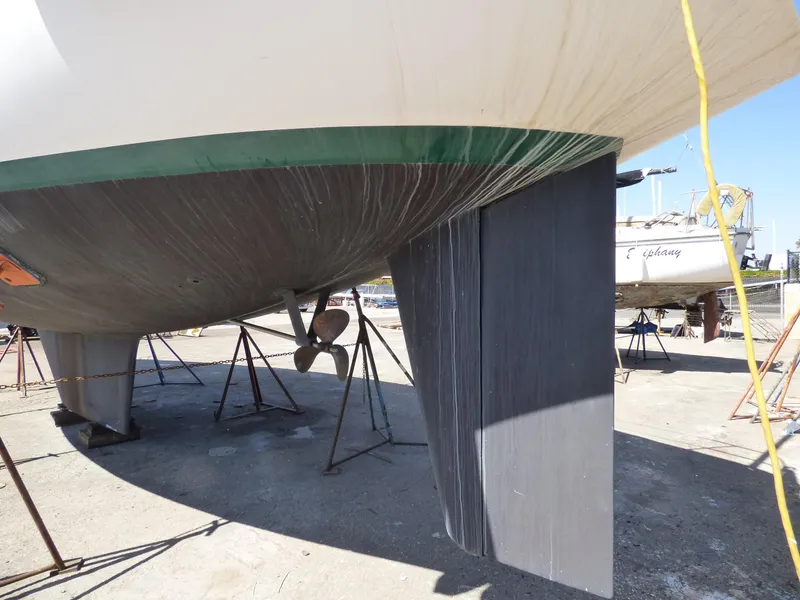 1980 Gulfstar 44 Sail (project Boat)