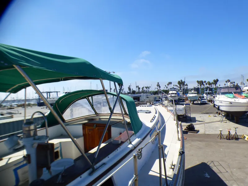 1980 Gulfstar 44 Sail (project Boat)