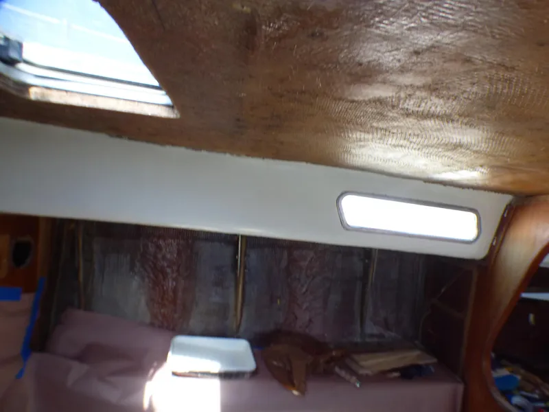 1980 Gulfstar 44 Sail (project Boat)