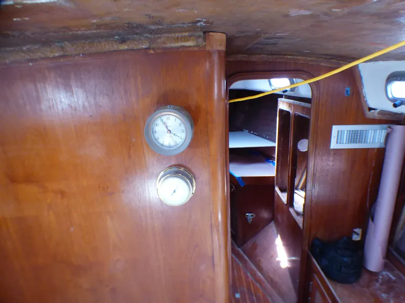 1980 Gulfstar 44 Sail (project Boat)