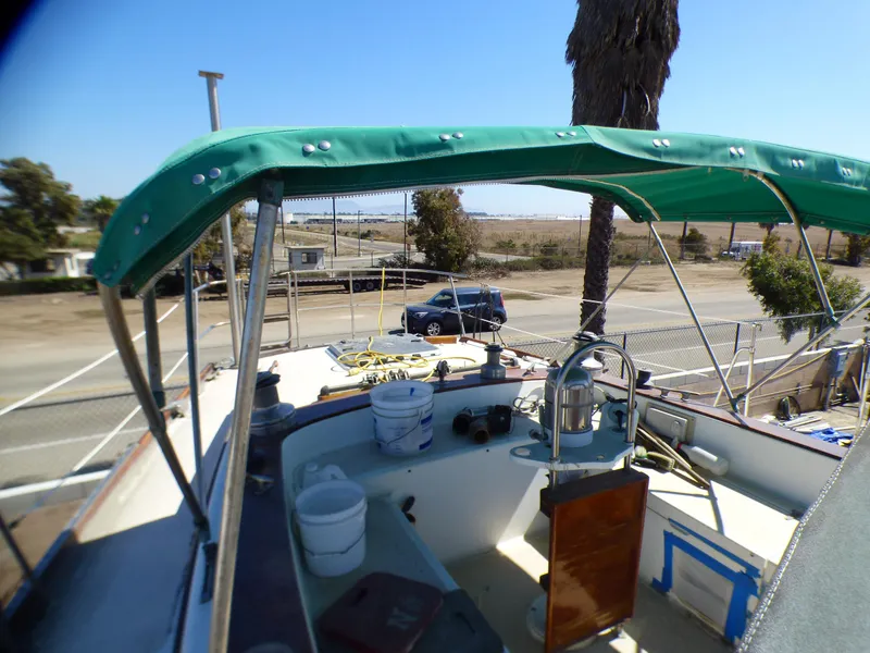 1980 Gulfstar 44 Sail (project Boat)
