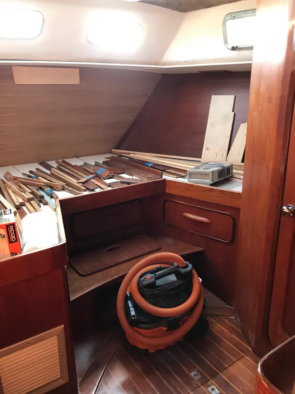 Nav Station 11-17