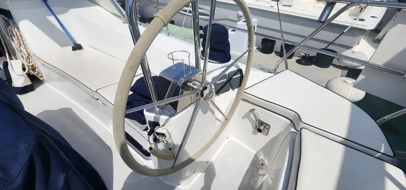 2010 Catalina 445