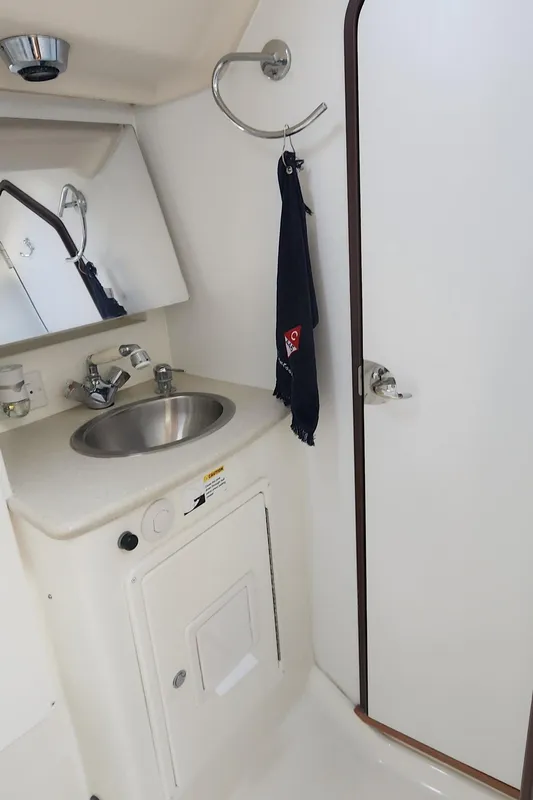 2010 Catalina 445