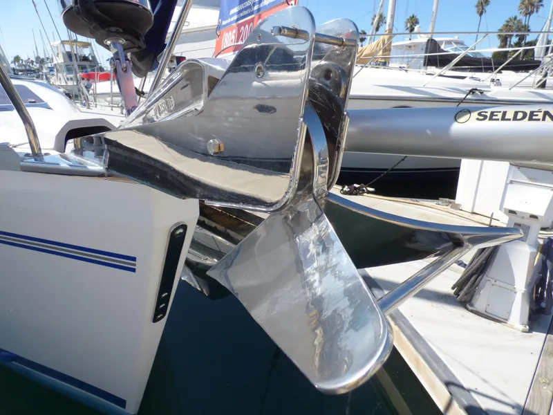 2010 Catalina 445