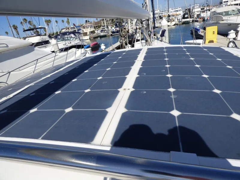 2010 Catalina 445