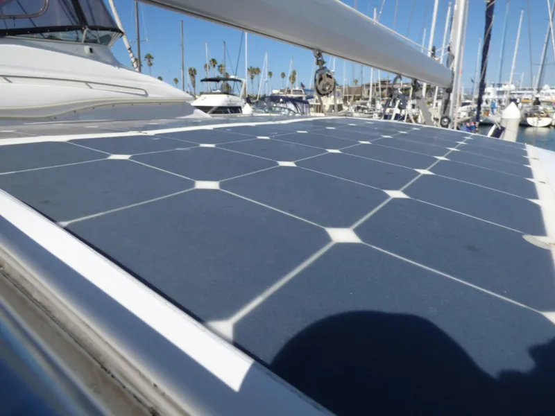 2010 Catalina 445