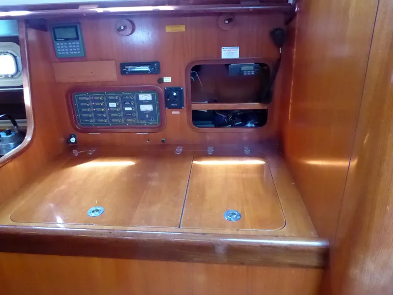 Nav station