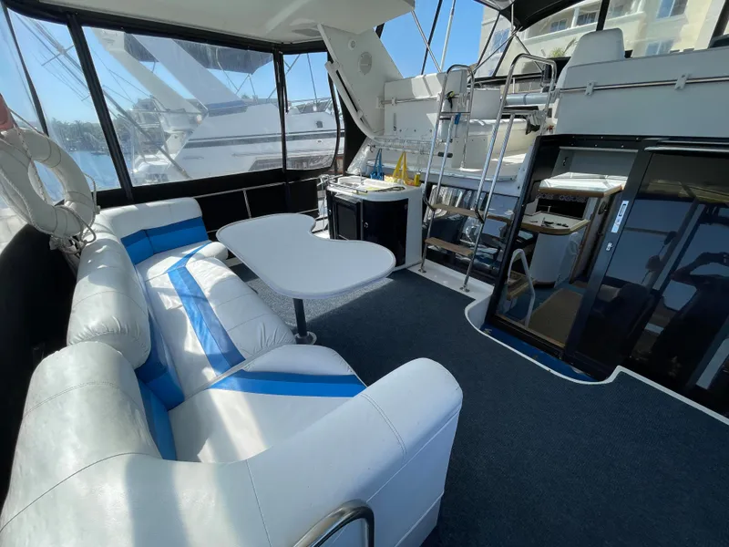 1991 Bayliner 4387 Motoryacht
