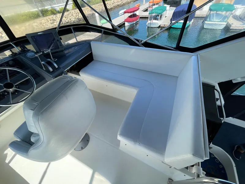 1991 Bayliner 4387 Motoryacht