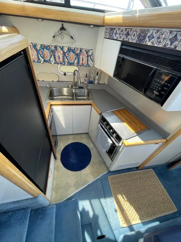 1991 Bayliner 4387 Motoryacht