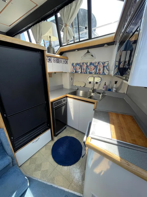 1991 Bayliner 4387 Motoryacht
