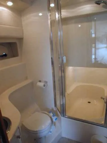 2000 Bayliner 3988 Motoryacht