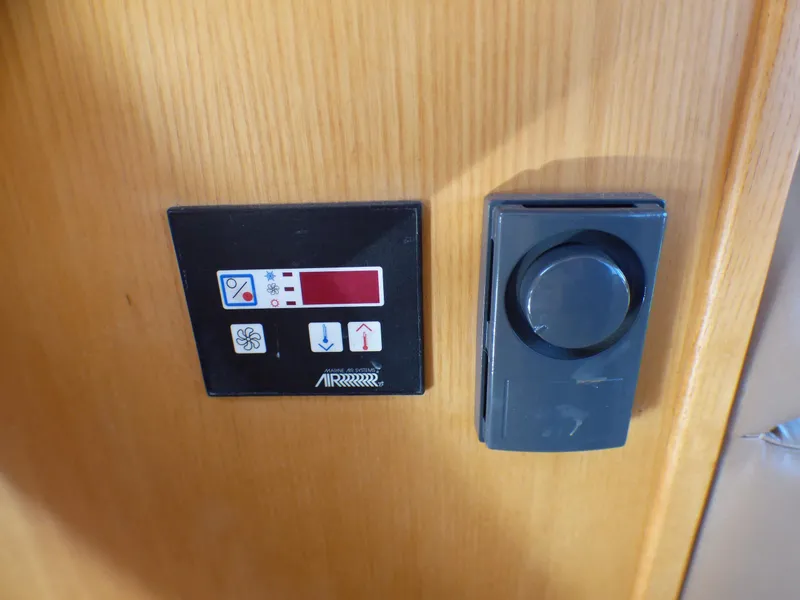 Heat and A/C Controls