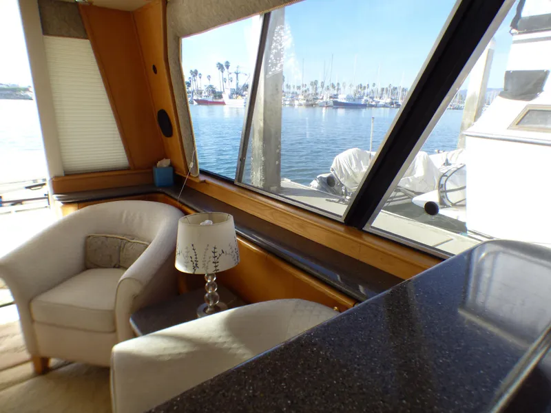 1998 Bayliner 4788 Pilot House Motoryacht