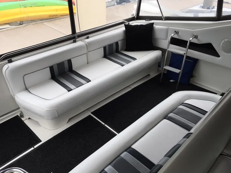1990 Sea Ray Sundancer 350