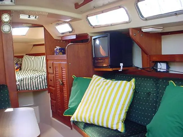 1984 Catalina Sloop
