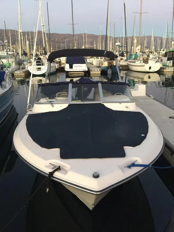 2011 Grady-White Freedom 205