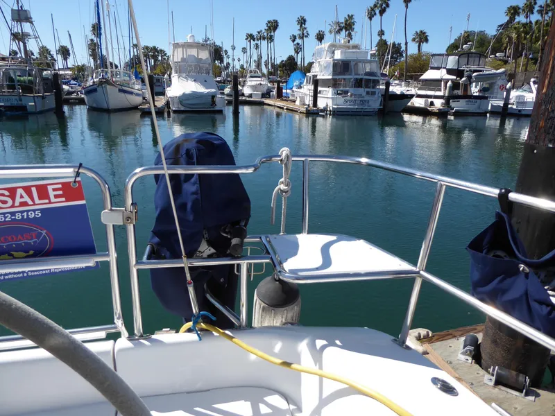 Stern seat