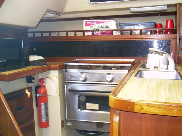 1982 Catalina Mark I