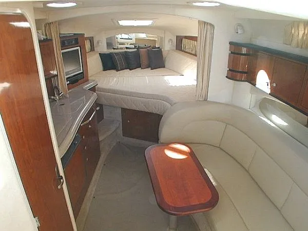 2006 Sea Ray 300 Sundancer