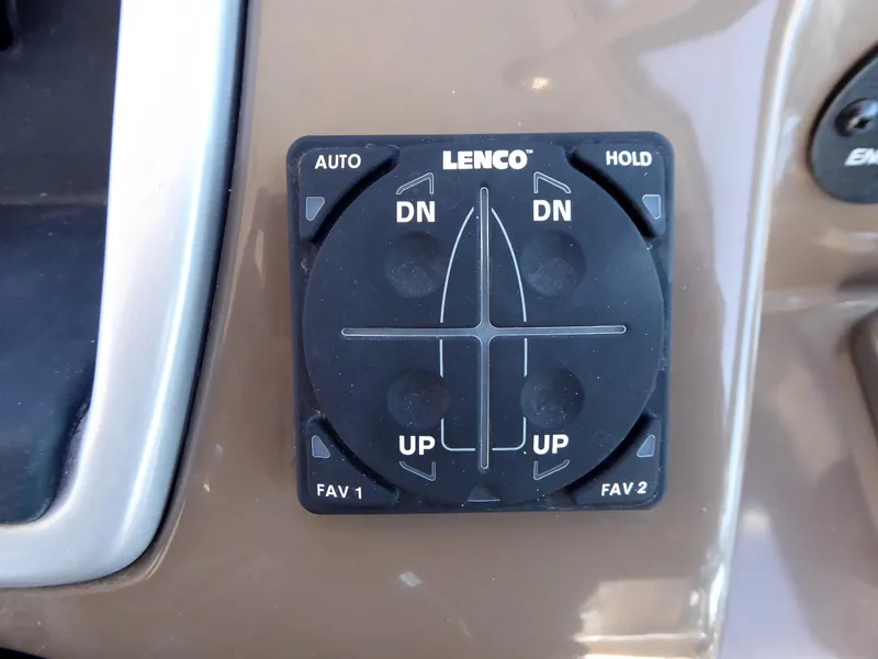 Trim Tab Controls