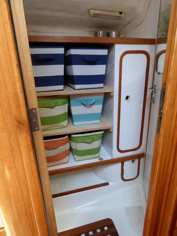 Aft Locker Storage
