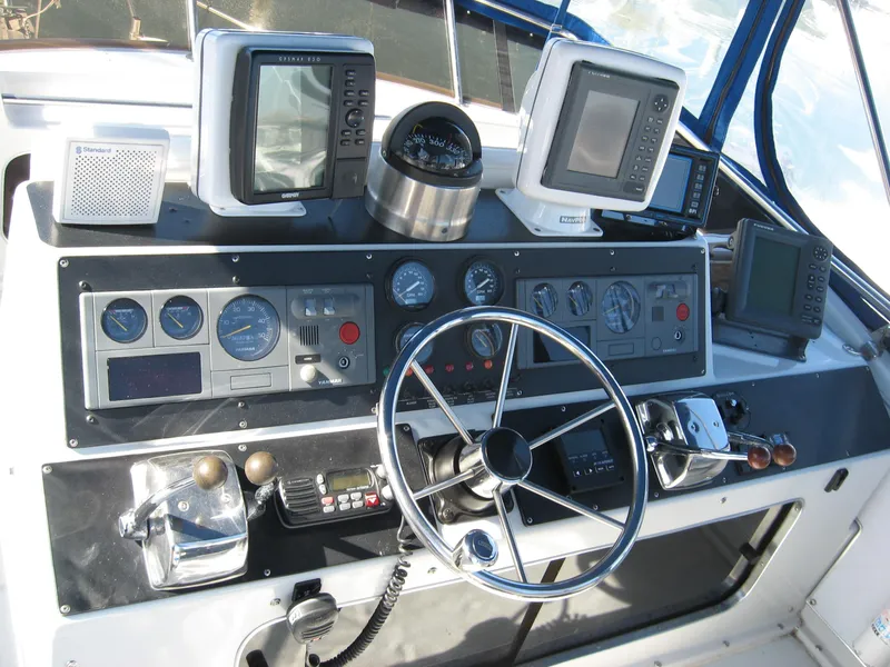Helm Station