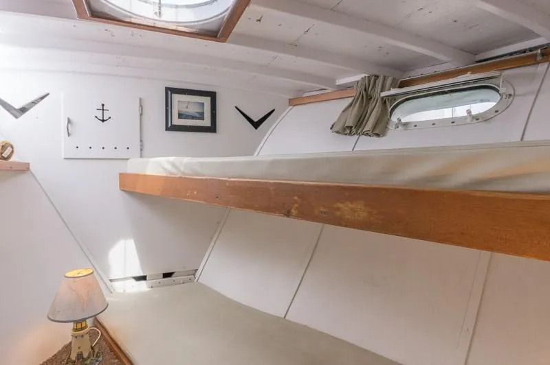 1958 Chris-Craft Constellation "Bull Nose"