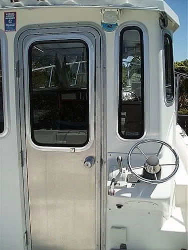 Stern Steering Station