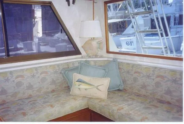 1981 Hatteras Convertible