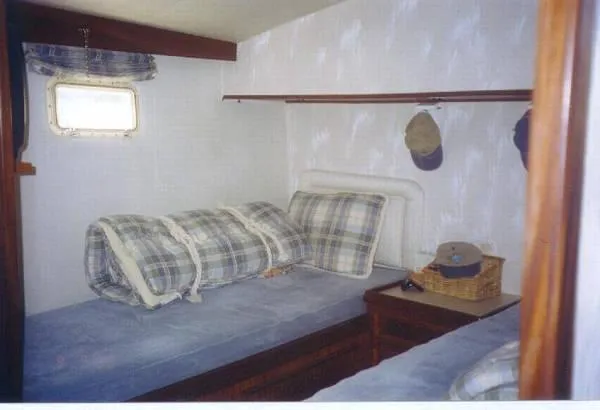 1981 Hatteras Convertible