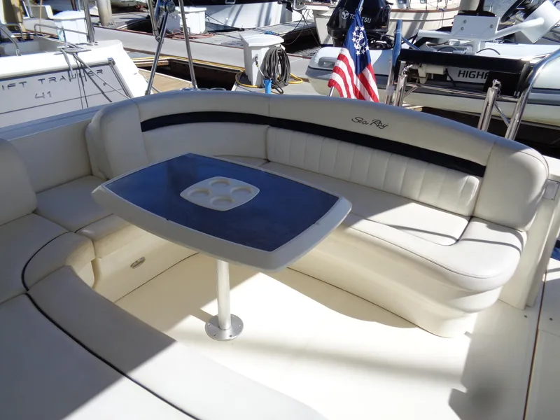 2005 Sea Ray Sundancer