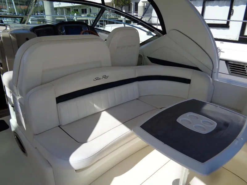 2005 Sea Ray Sundancer