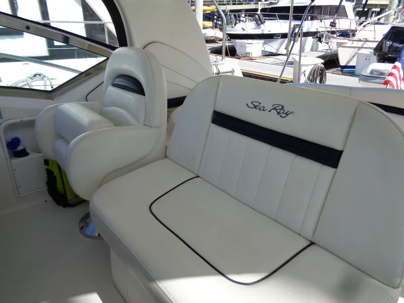 2005 Sea Ray Sundancer