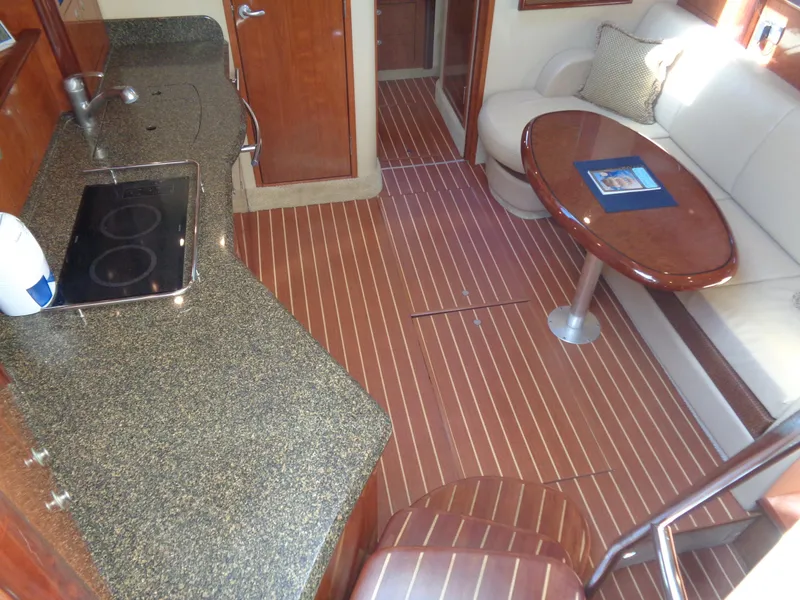 2005 Sea Ray Sundancer