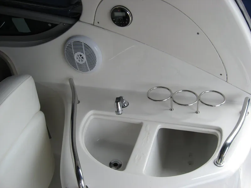2003 Sea Ray Sundancer 280