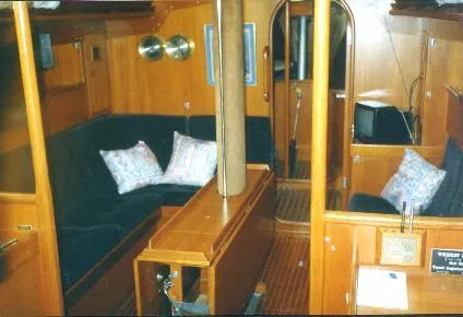 1982 Swan