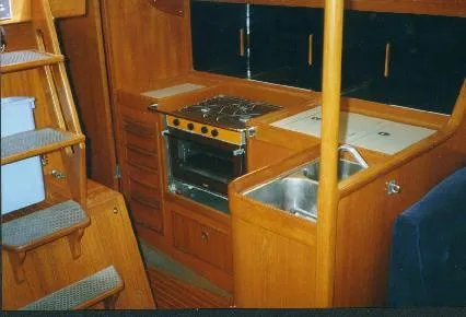 1982 Swan