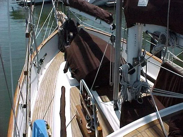 1984 Hans Christian Pilothouse