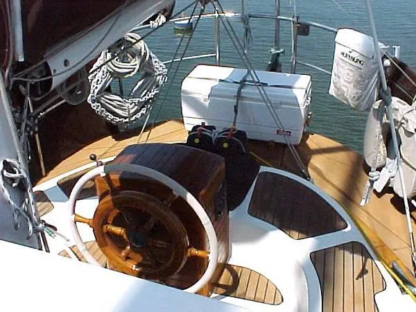 1984 Hans Christian Pilothouse