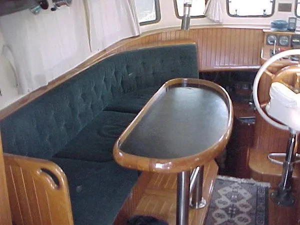 1984 Hans Christian Pilothouse