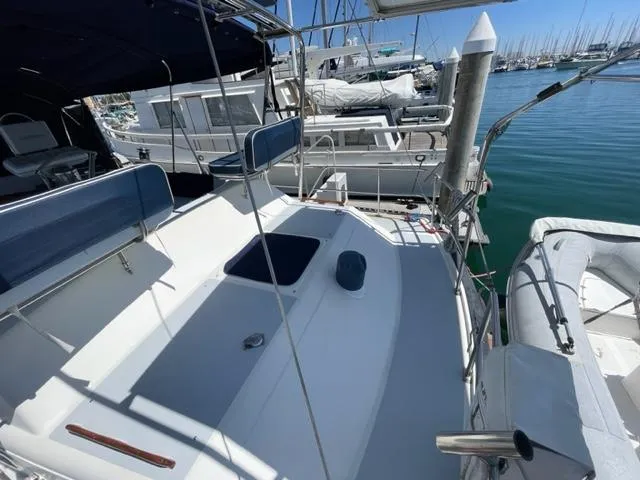 1982 Lancer Yachts Center Cockpit