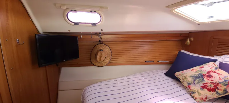 2000 Catalina 2 Cabin Centerline MK II