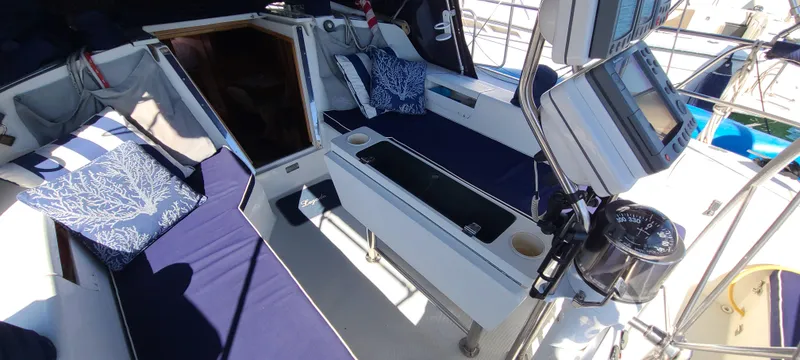 2000 Catalina 2 Cabin Centerline MK II