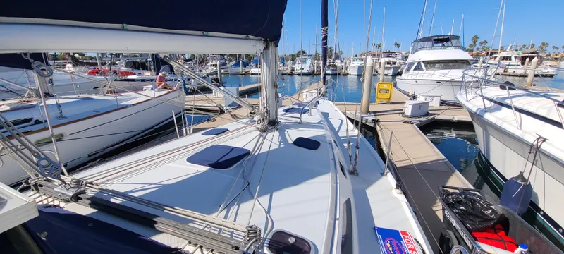 2000 Catalina 2 Cabin Centerline MK II