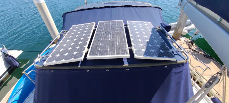 2000 Catalina 2 Cabin Centerline MK II