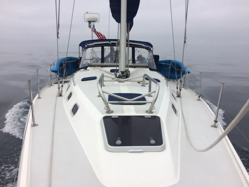 2000 Catalina 2 Cabin Centerline MK II