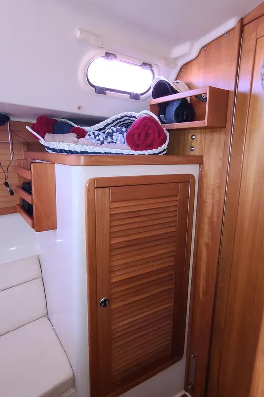 2000 Catalina 2 Cabin Centerline MK II