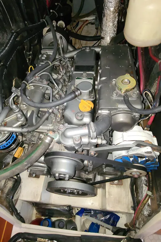 2000 Catalina 2 Cabin Centerline MK II